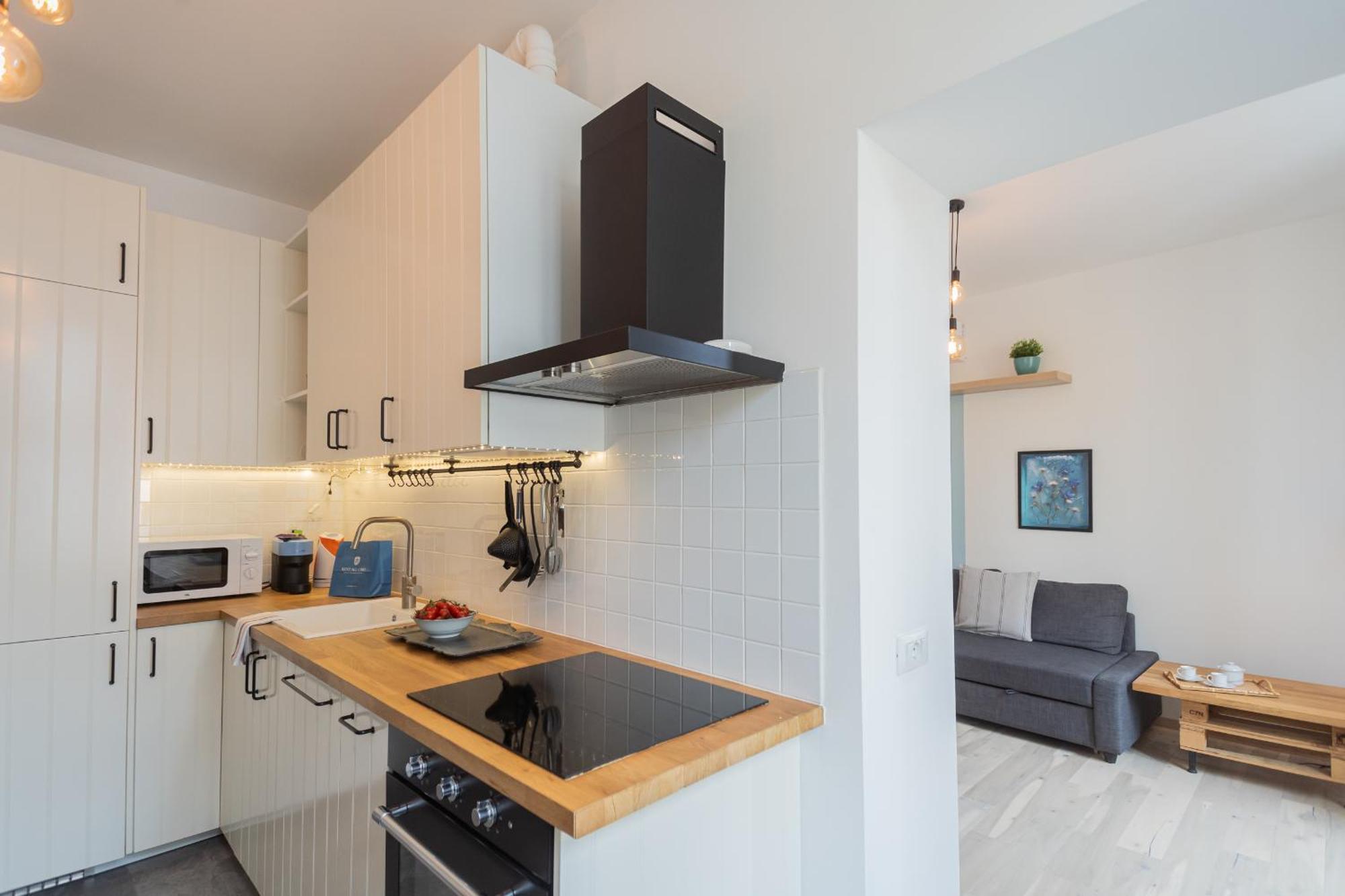 Old Court Hideaway By Rent All Como Bagian luar foto